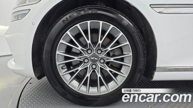 Genesis G80 2022 — photo 5