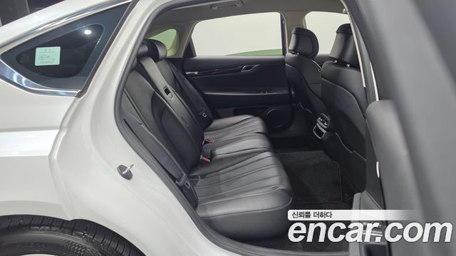 Genesis G80 2022 — photo 12
