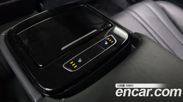 Genesis G80 2022 — photo 16
