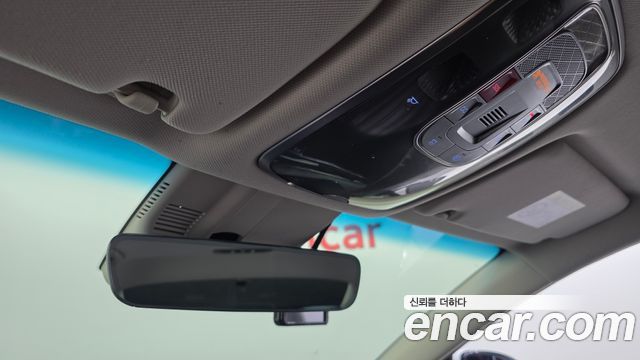 Genesis G80 2022 — photo 18