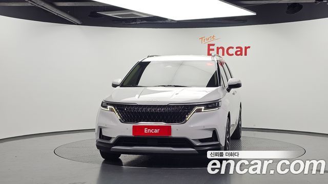 Kia Canival 2022 — photo 3