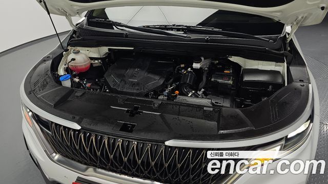 Kia Canival 2022 — photo 6