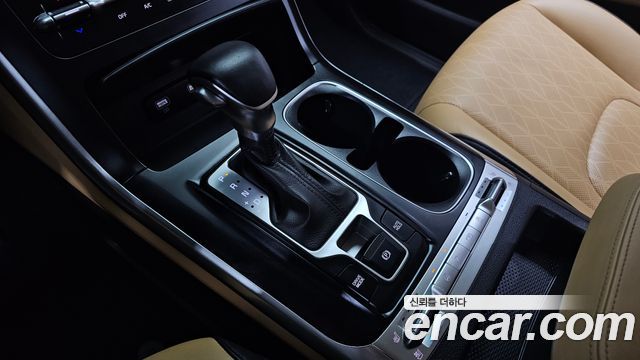 Kia Canival 2022 — photo 12