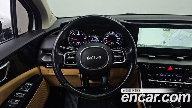 Kia Canival 2022 — photo 19