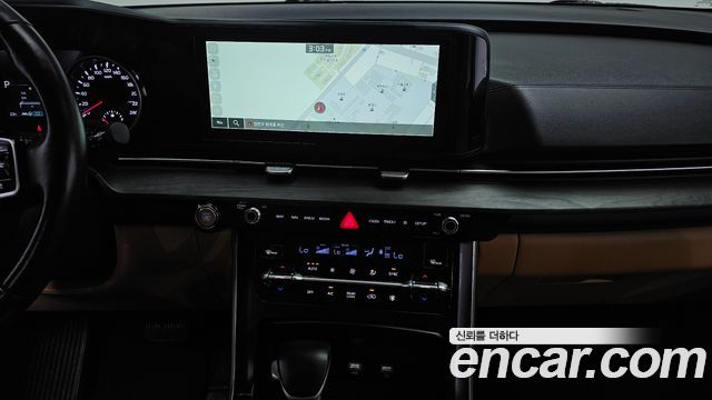 Kia Canival 2022 — photo 20