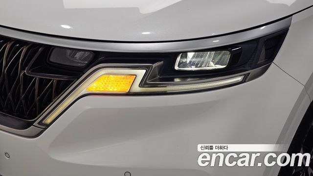 Kia Canival 2022 — photo 8