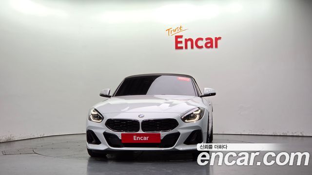 BMW Z4 2025 — photo 3