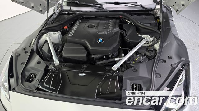 BMW Z4 2025 — photo 6