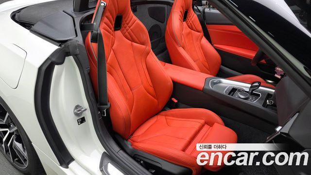 BMW Z4 2025 — photo 18