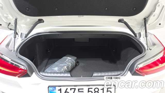 BMW Z4 2025 — photo 26
