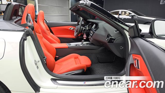BMW Z4 2025 — photo 16
