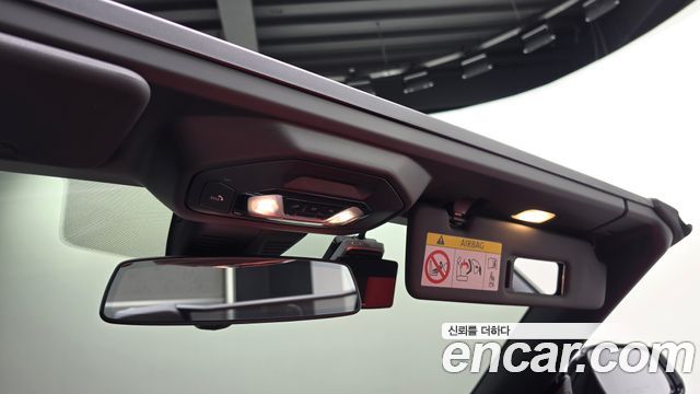 BMW Z4 2025 — photo 28