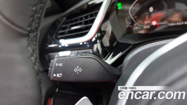 BMW Z4 2025 — photo 29