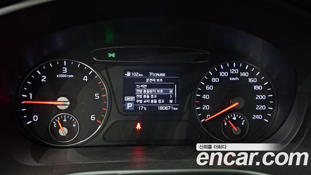 Kia Sorento 2019 — photo 8