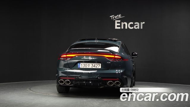 Kia Stinger 2023 — photo 4