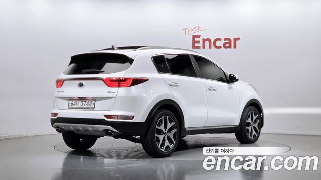 Kia Sportage 2016 — photo 2
