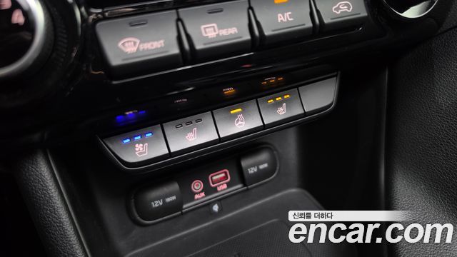 Kia Sportage 2016 — photo 12