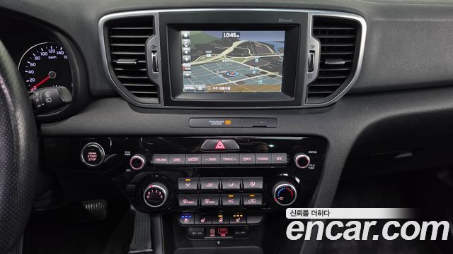 Kia Sportage 2016 — photo 13