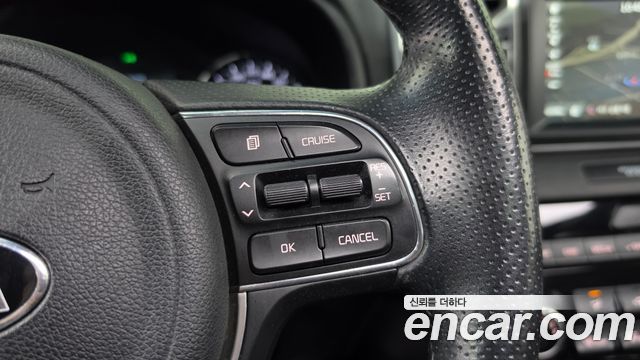 Kia Sportage 2016 — photo 16