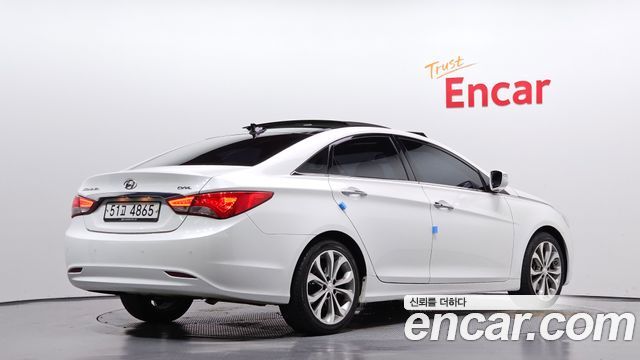 Hyundai Sonata 2014 — photo 2