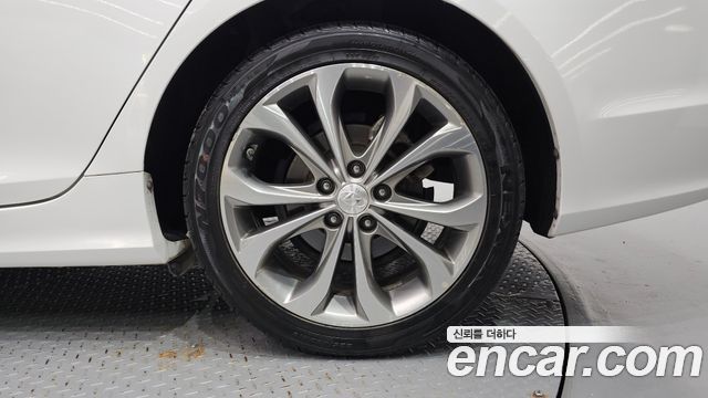 Hyundai Sonata 2014 — photo 7