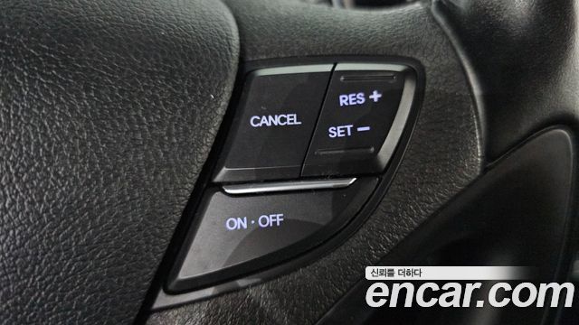 Hyundai Sonata 2014 — photo 29