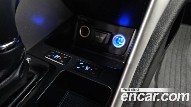 Hyundai Sonata 2014 — photo 30