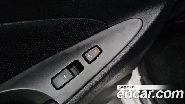 Hyundai Sonata 2014 — photo 32