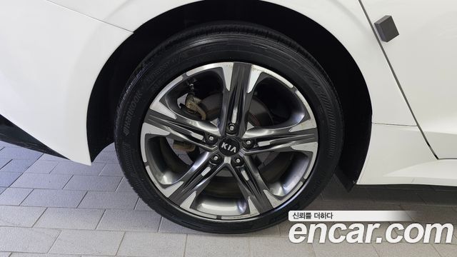 Kia K5 2021 — photo 5