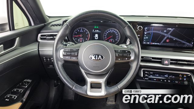 Kia K5 2021 — photo 13