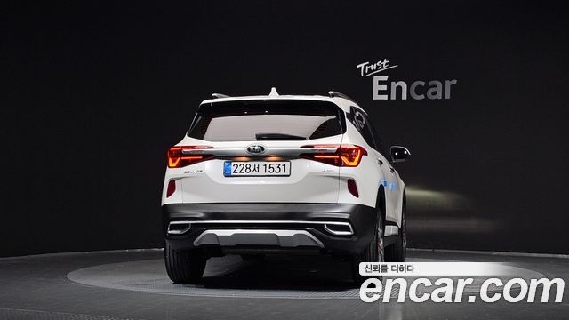 Kia Seltos 2022 — photo 4