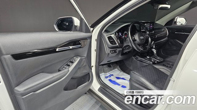 Kia Seltos 2022 — photo 10