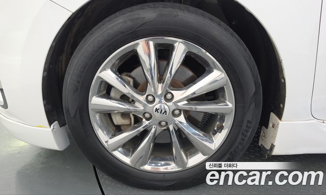 Kia Canival 2019 — photo 5