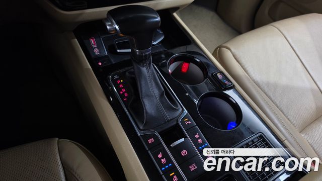 Kia Canival 2019 — photo 12
