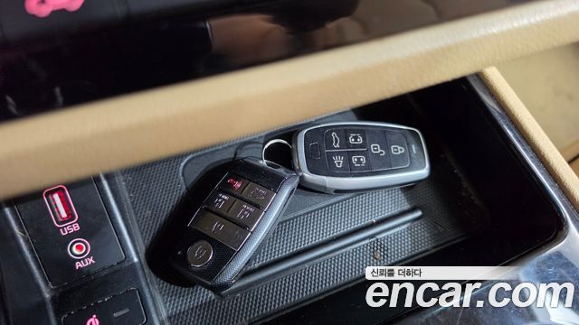 Kia Canival 2019 — photo 18