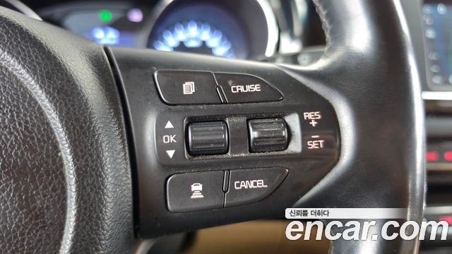 Kia Canival 2019 — photo 23