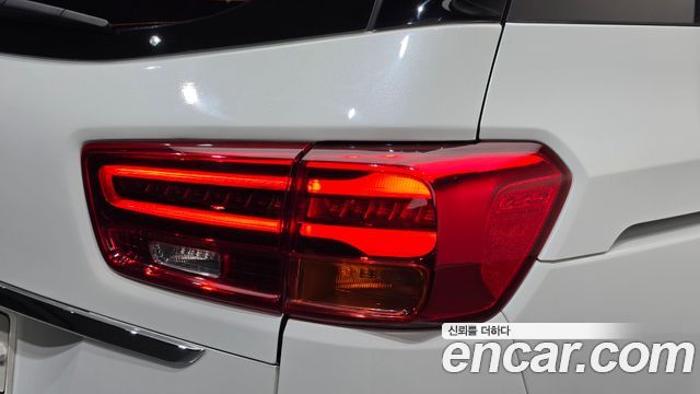 Kia Canival 2019 — photo 9