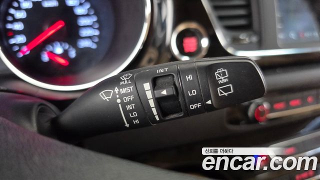 Kia Canival 2019 — photo 27