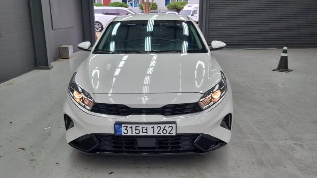 Kia K3 2022 — photo 3