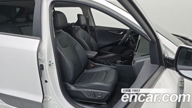 Kia Niro 2023 — photo 16