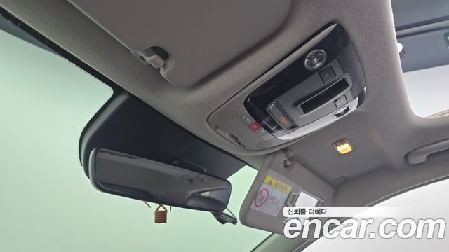 Kia Niro 2023 — photo 28