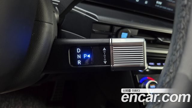 Hyundai Santafe 2025 — photo 12
