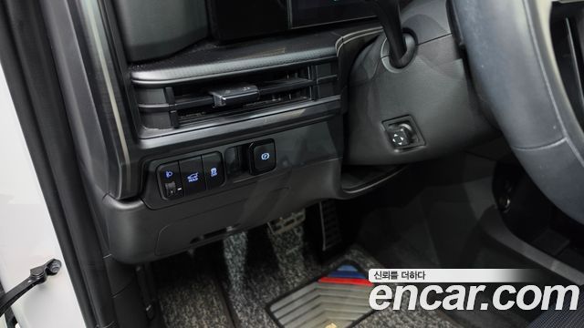 Hyundai Santafe 2025 — photo 25