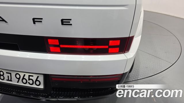 Hyundai Santafe 2025 — photo 9