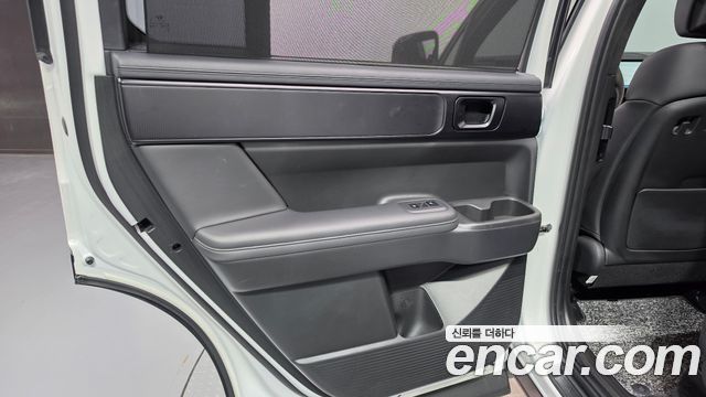 Hyundai Santafe 2025 — photo 15