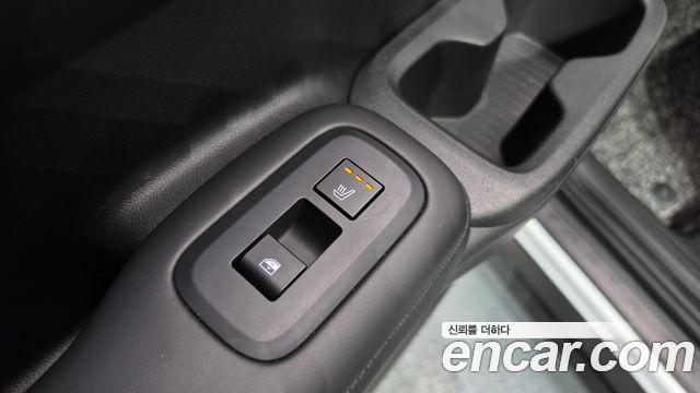 Hyundai Santafe 2025 — photo 27