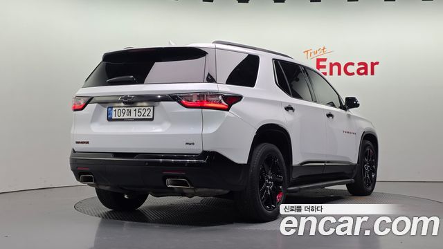 Chevrolet Korea Traverse 2021 — photo 2