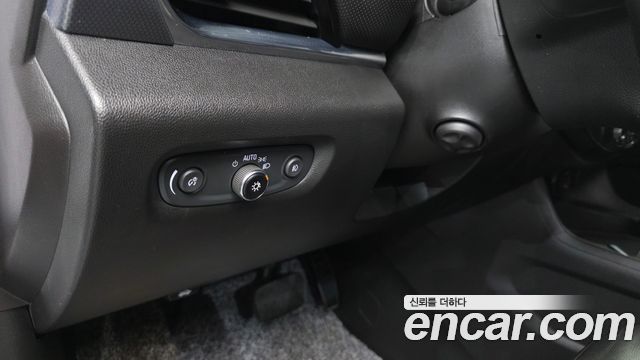 Chevrolet Korea Traverse 2021 — photo 18