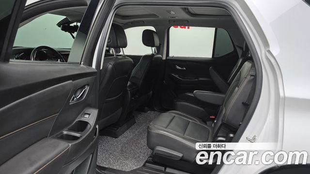 Chevrolet Korea Traverse 2021 — photo 22