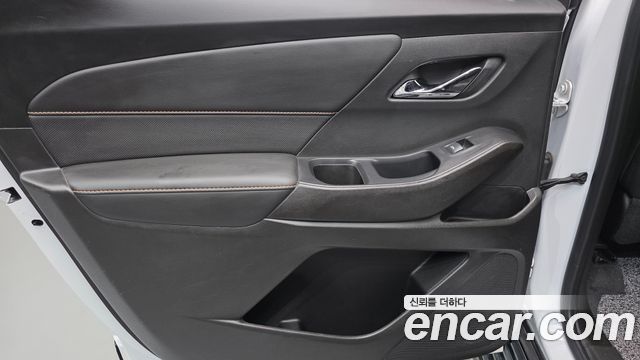 Chevrolet Korea Traverse 2021 — photo 15